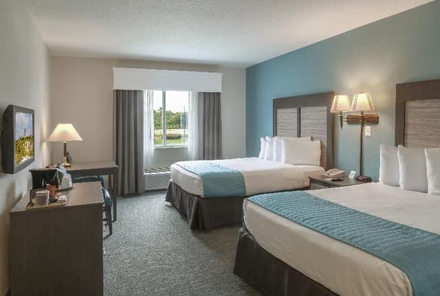 DOUBLE TWO BEDS