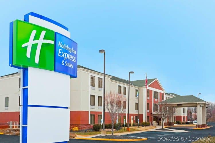 Holiday Inn Express Carneys Point New Jersey Turnpike Exit 1 Holiday Inn Express Carneys Point New Jersey Turnpike Exit 1