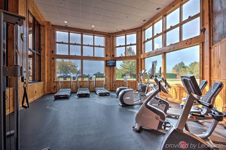 Crowne Plaza Hotel Lake Placid-Golf Club0