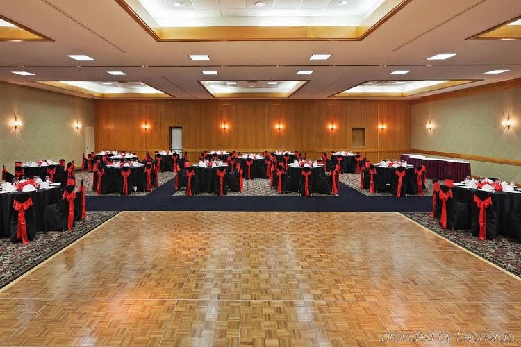 Holiday Inn Express Hotel and Suites Plano East0