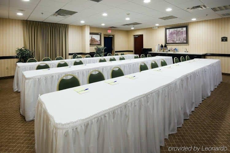 Holiday Inn Express Hotel & Suites- Gadsden Holiday Inn Express Hotel & Suites- Gadsden