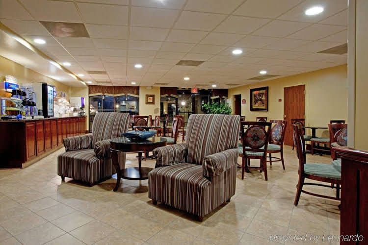 Holiday Inn Express Hotel & Suites Charlotte Airport-Belmont Holiday Inn Express Hotel & Suites Charlotte Airport-Belmont