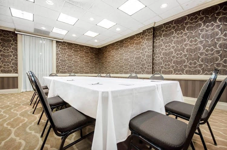 Clarion Hotel Conference Center Louisville North Clarksville0