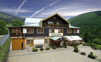 Hotel Zatisi3