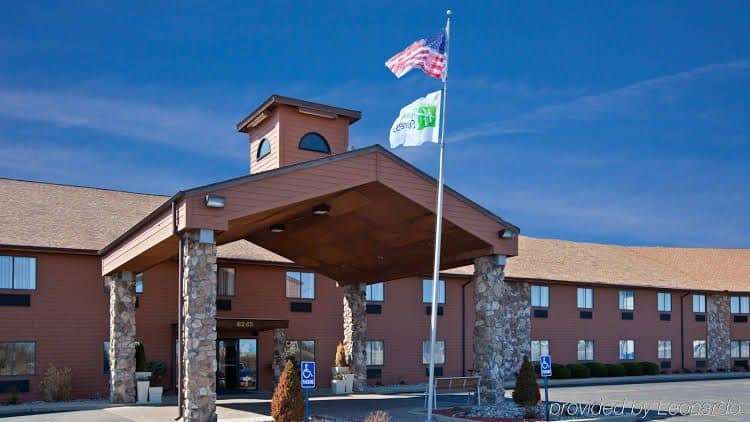 Holiday Inn Express Fremont Angola Area Holiday Inn Express Fremont Angola Area