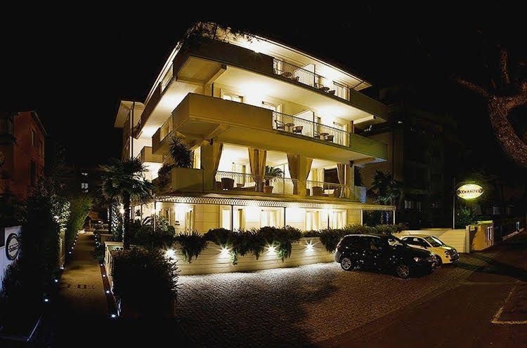 Hotel & Residence Exclusive1