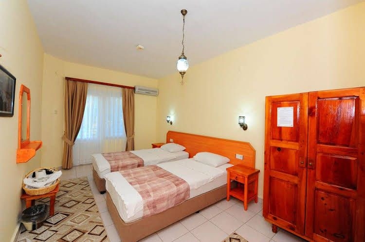 Golden Lighthouse Hotel0