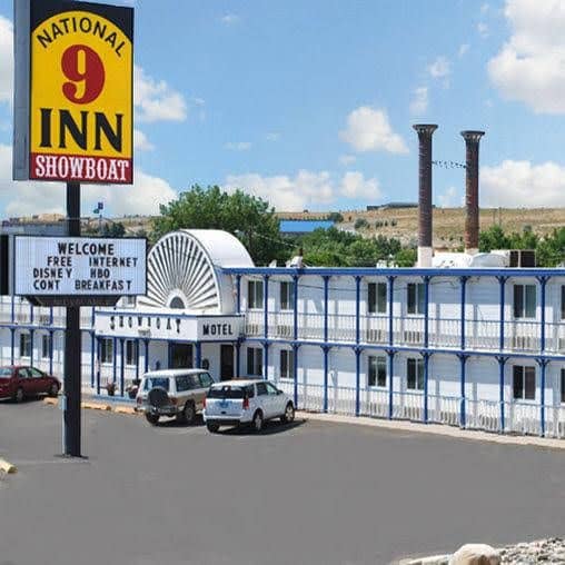 National 9 Inn Showboat National 9 Inn Showboat