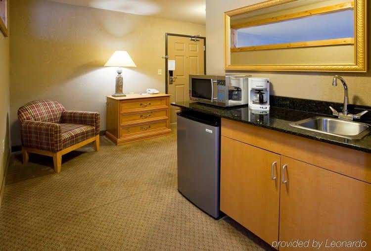 Holiday Inn Express Hotel & Suites Brainerd-Baxter Holiday Inn Express Hotel & Suites Brainerd-Baxter