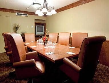 Ramada Inn Lafayette Conference Center2