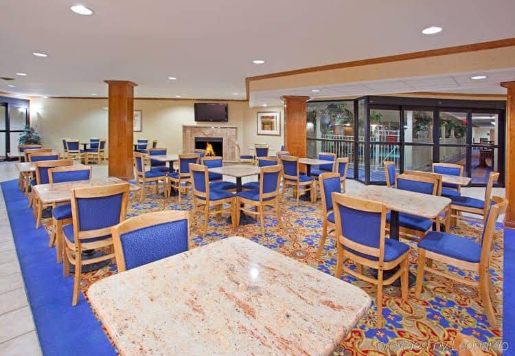 Holiday Inn Express Hotel & Suites Brighton Holiday Inn Express Hotel & Suites Brighton