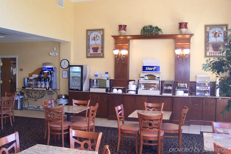 Holiday Inn Express Hotel & Suites Auburn - University Area0