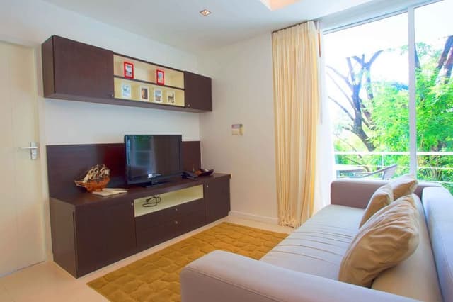 SUITE TWO BEDROOMS