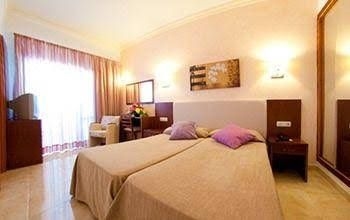 Hotel Cala Gat3