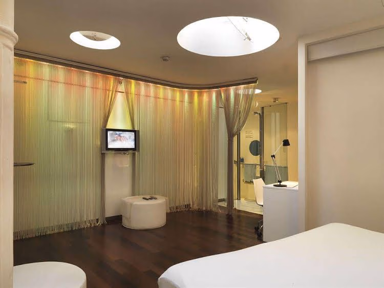 Chic & Basic Born Apartments2