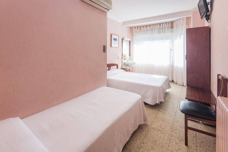 Hostal Solimar1