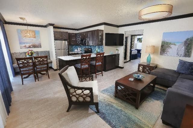DOUBLE TWO BEDROOMS