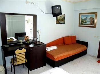 Hotel White Rose Beach3