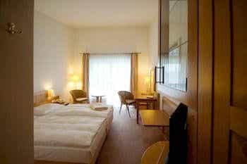Golfhotel & Restaurant Lindenhof Golfhotel & Restaurant Lindenhof