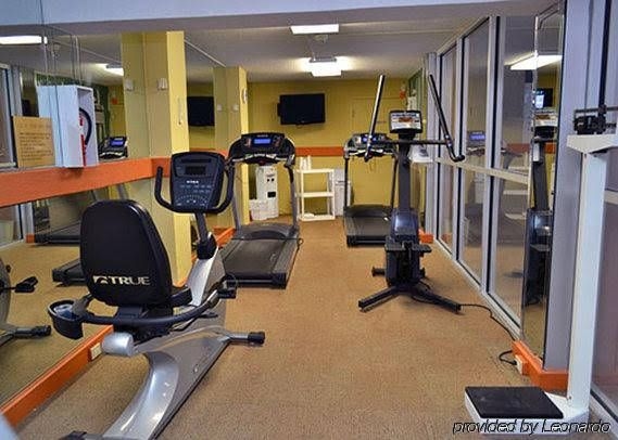 Clarion Inn Dayton Airport Englewood1