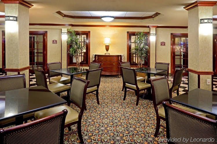 Holiday Inn Express Hotel & Suites Bridgewater Branchburg0