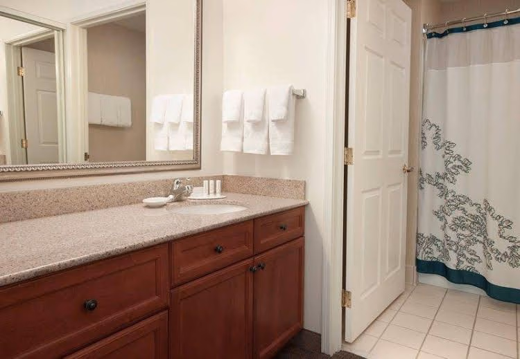 เรสซิเดนซ์อินน์ บายแมริออท ดิมอยน์เวสต์ (Residence Inn Des Moines West at Jordan Creek Town Center)4
