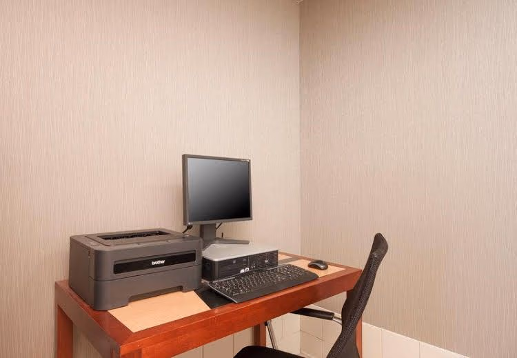 เรสซิเดนซ์อินน์ บายแมริออท ดิมอยน์เวสต์ (Residence Inn Des Moines West at Jordan Creek Town Center)0
