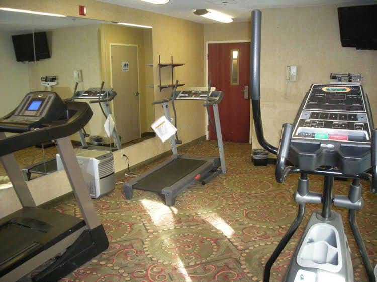 Apar Inn & Suites Evansville Apar Inn & Suites Evansville