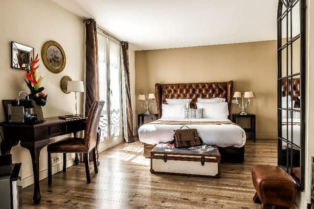 JUNIOR SUITE STANDARD