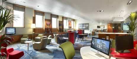 โรงแรมคลับ ควอเตอร์ เซนต์ พอล โรงแรมคลับ ควอเตอร์ เซนต์ พอล