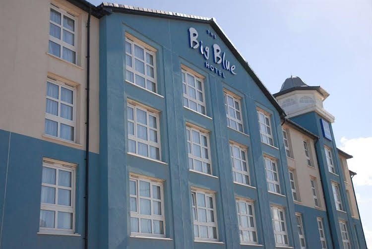 The Big Blue Hotel - Blackpool Pleasure Beach1