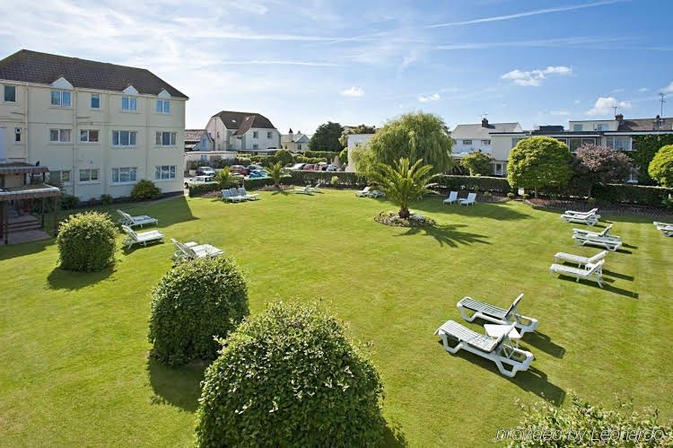 The Samares Coast Hotel & Apartments1