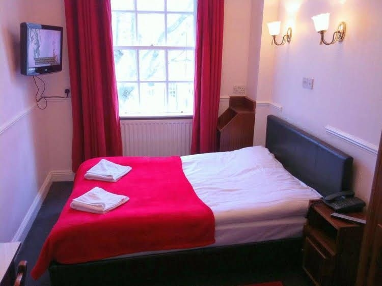 Springfield Hotel4