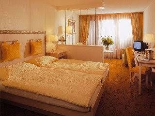 The Greyhound Hotel2
