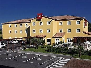 ไอบิส มาโนสก์ คาเดอราช (ibis Manosque Cadarache)0