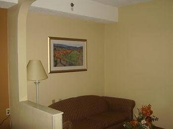 Country Inn & Suites By Carlson Monroeville2