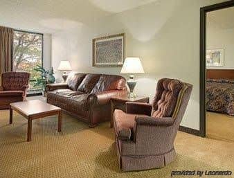 Quality Inn and Suites - Arden Hills Quality Inn and Suites - Arden Hills