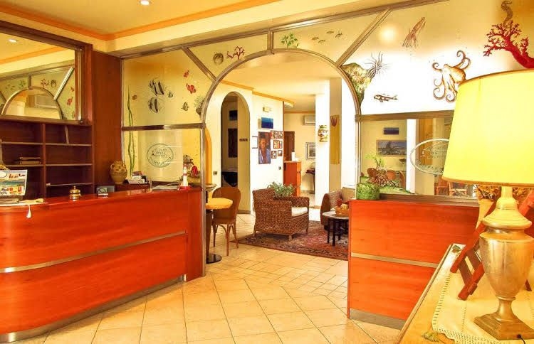 Hotel Il Faro Della Guitgia Tommasino3