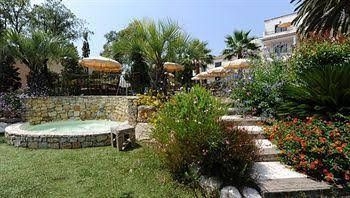 Hotel Le Catalogne0