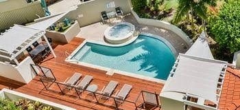 Mariners Resort2