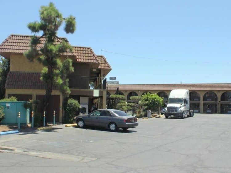 Executive Inn Executive Inn