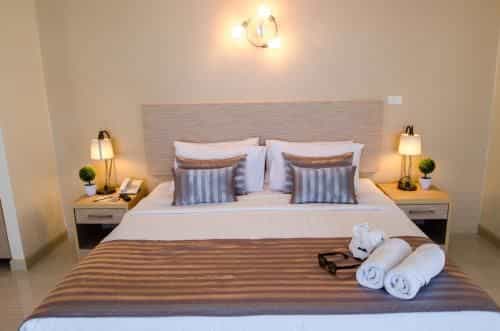 Thipurai City Hotel Thipurai City Hotel