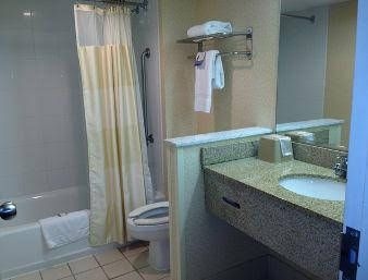 Greensburg Inn (Previously - Baymont Inn and Suites Greensburg)2