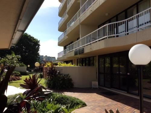 เคอร์ริบิลลี ริเวอร์ฟรอนต์ อพาร์ตเมนต์ (Kirribilli Riverfront Apartments)0