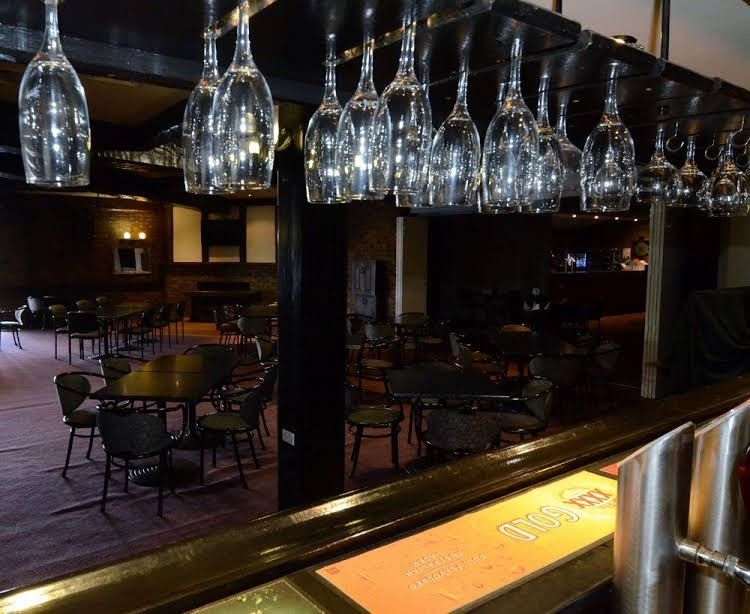 Olde Tudor Hotel1