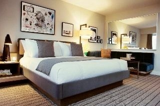 The Sutton Place Hotel Downtown Chicago4