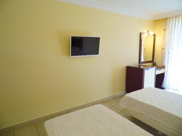 DOUBLE LAND VIEW