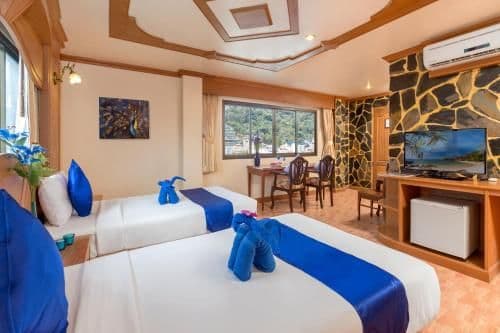 Deluxe Double or Twin Room with Spa Bath
