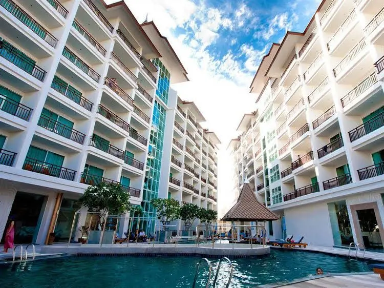 Crystal Palace Luxury Hotel Pattaya Crystal Palace Luxury Hotel Pattaya