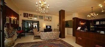 Hotel Marisa0
